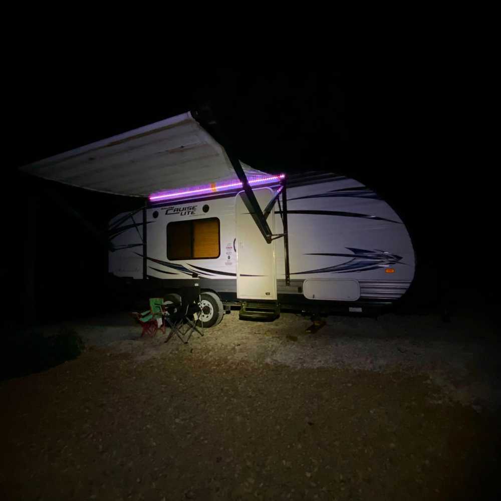 River Camp RV - Photo 2