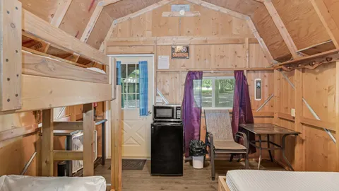 Rustic Cabin - 4 Person — image 2 of 5