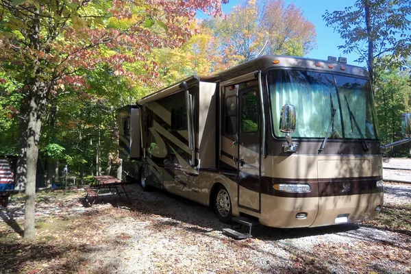 Great Escapes RV Park at Elgin – photo 1