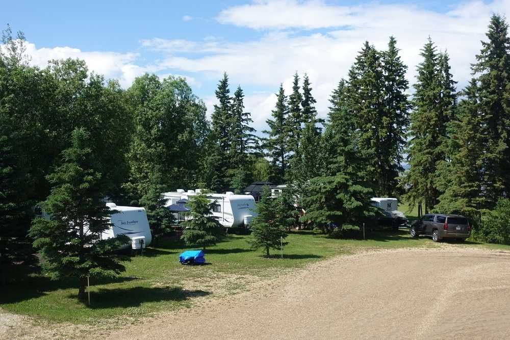 Shadow Creek Resort, Joussard, Alberta - Photo 3