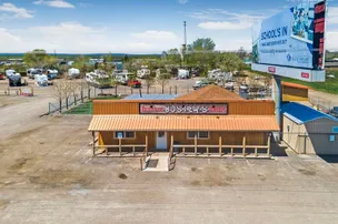 Buster's RV & Saloon – photo 2