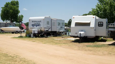 Back-In RV Channel — image 3 of 3
