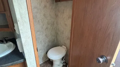 RV/Camper Rental - Montana — image 2 of 9