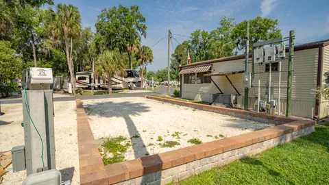 Standard Full Hookup RV Site — image 4 of 4