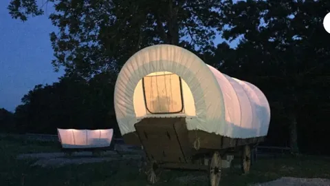 Covered Wagon — image 1 of 1