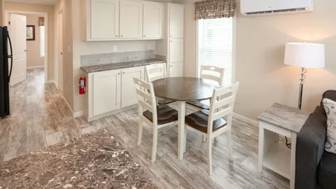 Premium Rental 1 Bedroom — image 10 of 10