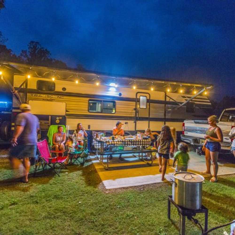 Great Escapes RV Resort Chesnut Bay - Leesburg, AL - Photo 4