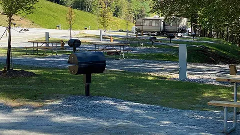 Creekside Premium Back-In RV Site — image 2 of 4