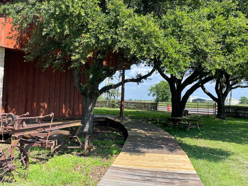 Airport Landing RV Park, Navasota, Texas - Photo 3