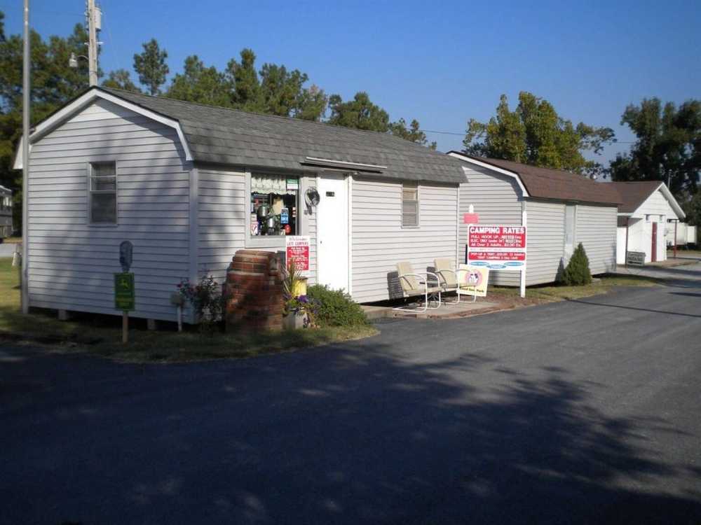 Fern Lake Campground, Paducah, Kentucky - Photo 2