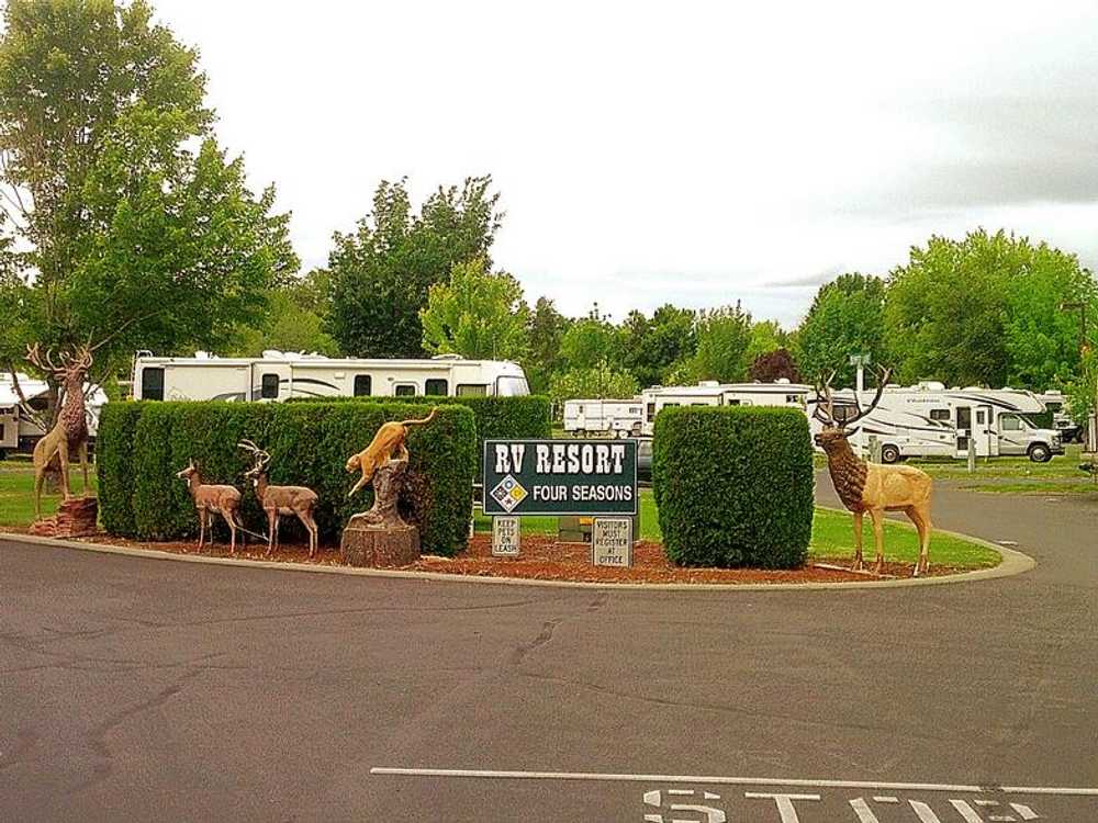 RV Resort Four Seasons Walla Walla, Washington Campspot
