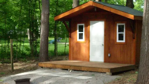 Kahshe Sleep Cabin — image 1 of 4