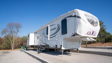 Premium RV - Bighorn — image 1 of 1