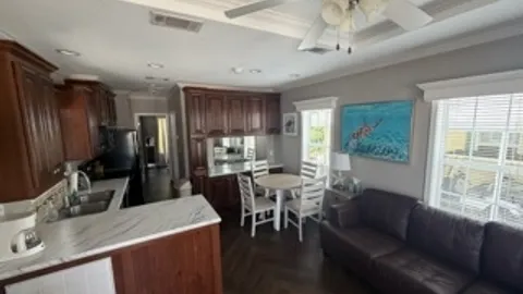 Deluxe Rental 1 Bedroom — image 7 of 7