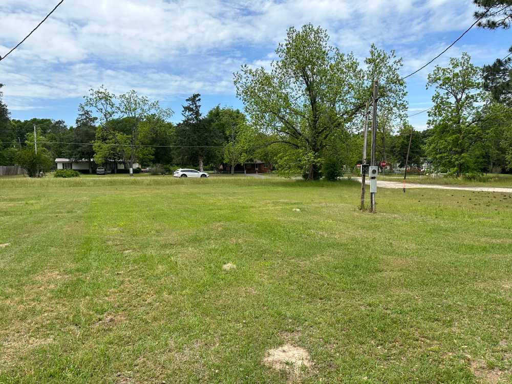 Pine Grove RV Park - Photo 2