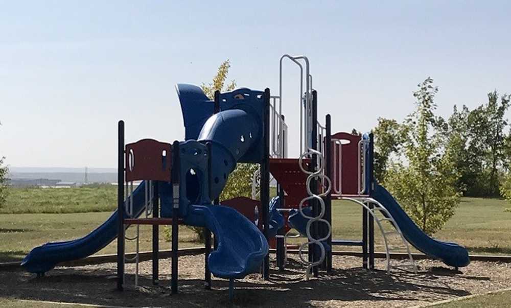 David Laird Campground, North Battleford, Saskatchewan - Photo 2