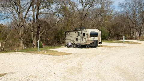 Shaded Premium Back-In RV Site — image 2 of 3