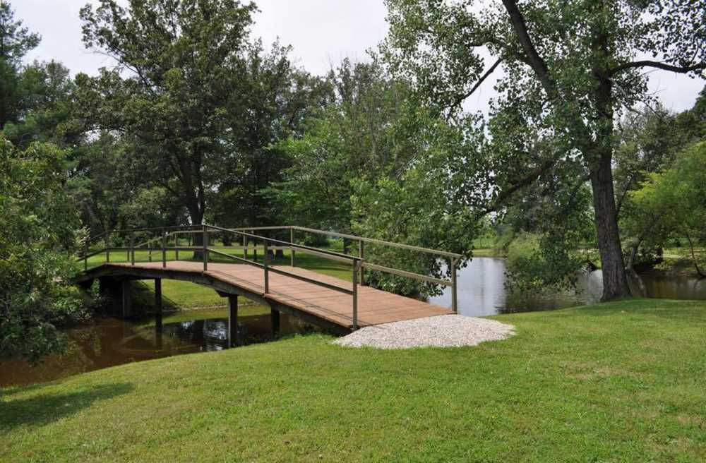 Hickory Holler Campground, West York, Illinois - Photo 3