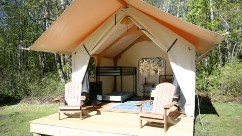 Safari Glamping Tents — image 10 of 10