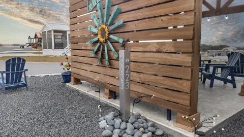 Tiny Home 223 - Comfortably Cozy — image 2 of 34