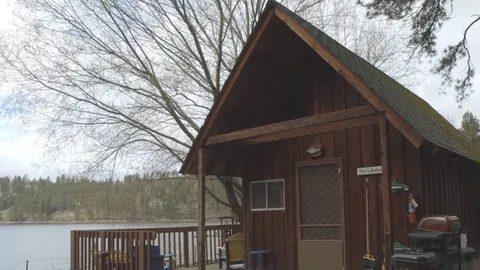 Deluxe Cabin #5 — image 10 of 10