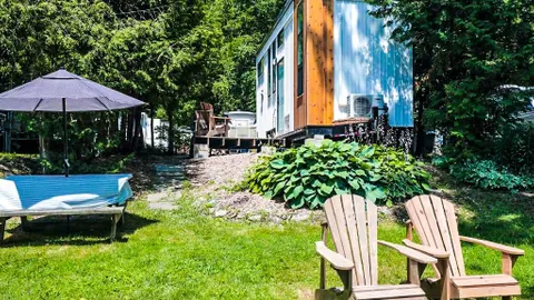 Tiny Home Cottage — image 2 of 9
