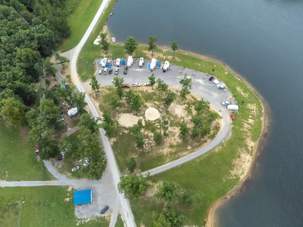 Holpps Pine Ridge Lake Campground campground