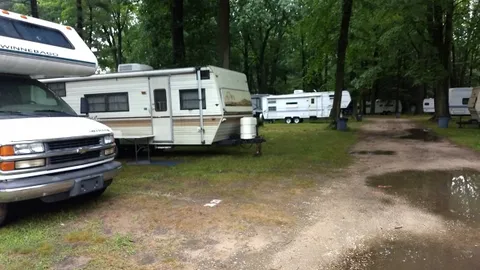 20/30 Amp, NO Water, RV Site — image 2 of 3