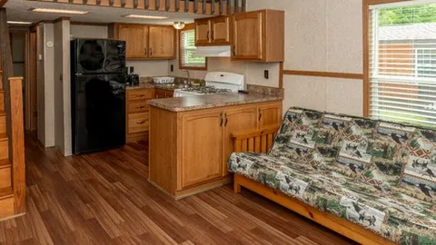 Premium Lodge - 1 Bedroom w/ Loft — image 13 of 13