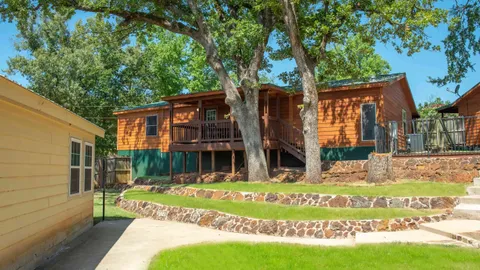 Boo Boo™ Bunkhouse — image 1 of 12