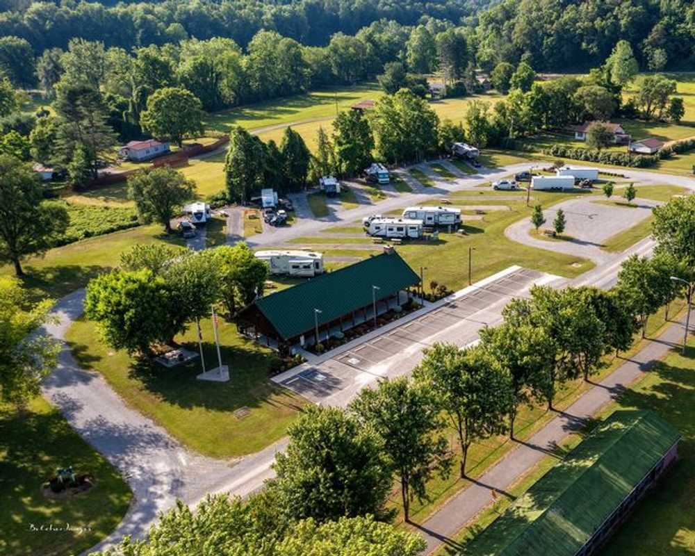 Leeman Field RV Park and Campground, Pennington, Virginia - Photo 5