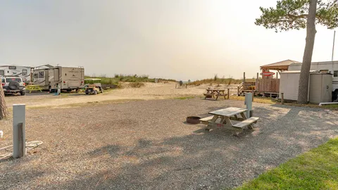 Waterfront Full Hookup 50amp RV Site — image 1 of 4