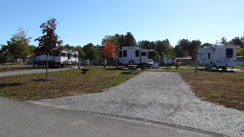 Grove RV — image 2 of 10