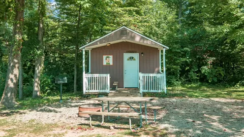 Redbud Cabin — image 1 of 5