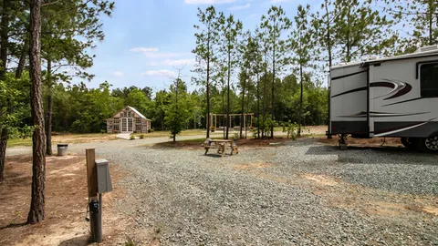 Valley Loop Full Hookup at Greenhouse RV Site — image 2 of 3