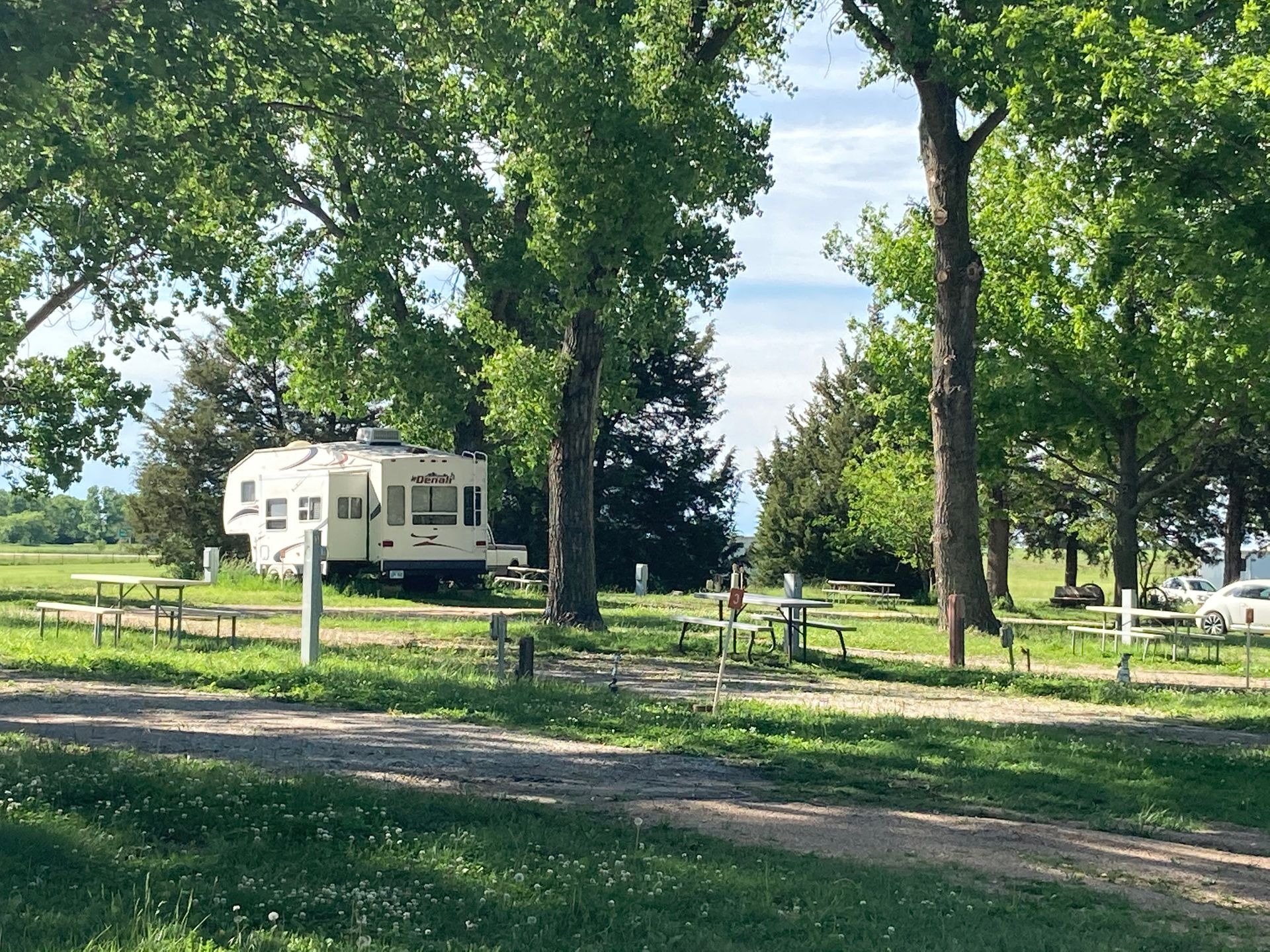 Cottonwood Grove RV Campground, Hesston, Kansas