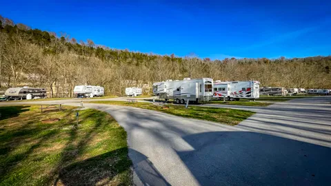 Deer Crossing RV Site (no sewer) — image 2 of 16