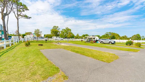 Club Castaways Full Hookup RV Site — image 1 of 4