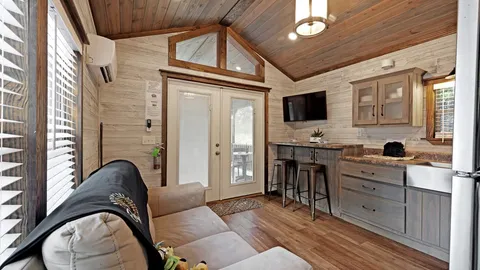 Cedar Cove Cabin — image 2 of 10