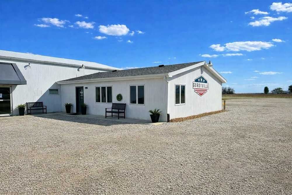 Gordyville USA - Gifford, IL - Photo 4
