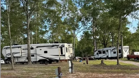 30/50 Amp Waterview RV Site — image 1 of 2