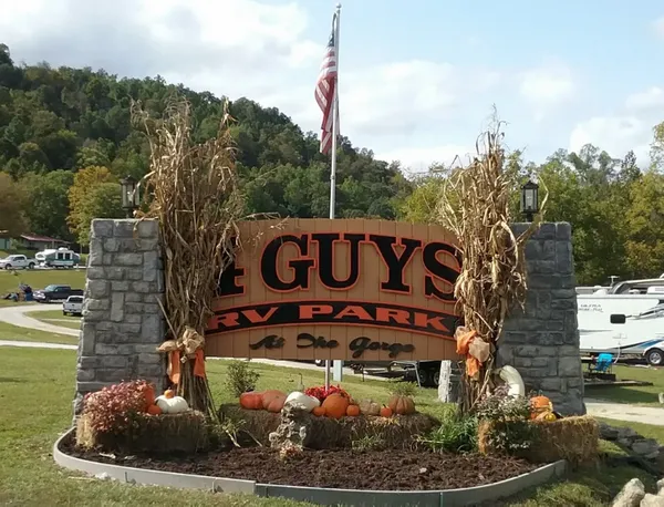 4 Guys RV Park campground