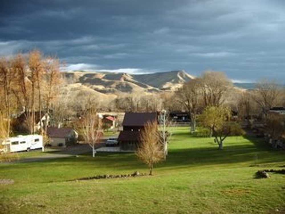 Fish House Inn and RV Resort - Photo 2