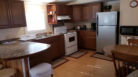 Trailer Rental — image 2 of 6
