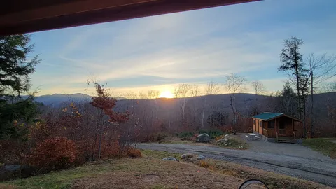 Cabin- Glamping, Mountain View (Sleeps 6) — image 2 of 6