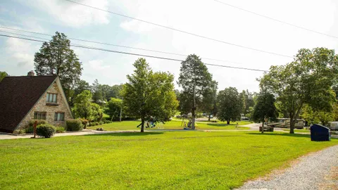 Lakeside Back In No Sewer — image 7 of 7