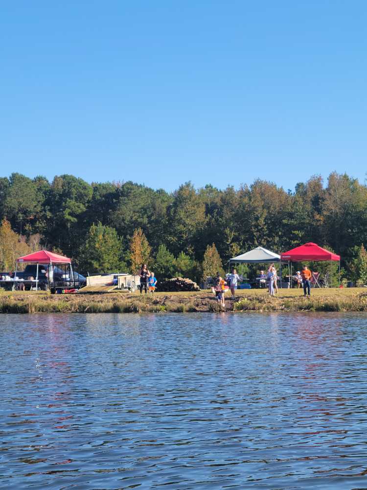 Hidden Lake Retreat, New Bern, North Carolina - Photo 5