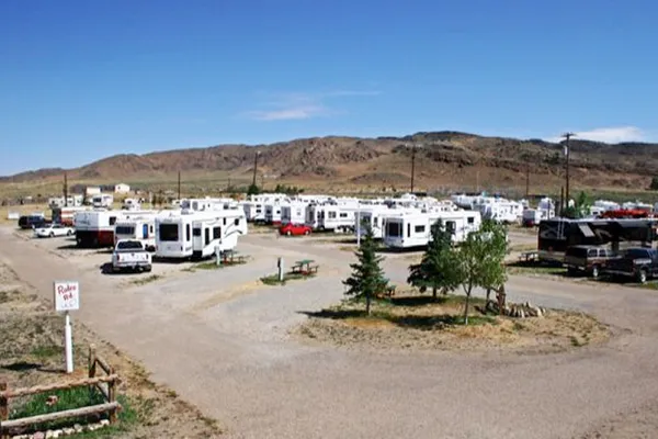 Red Desert Rose RV Campground – photo 1