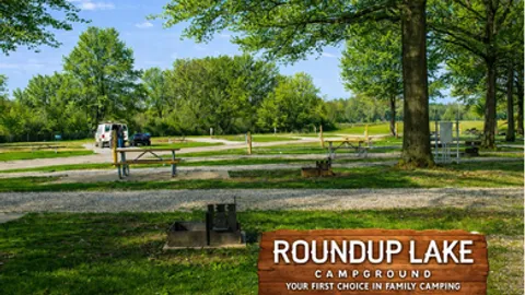FULL HOOKUP PULL THROUGH SITE — image 1 of 4