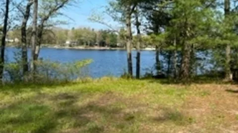 Rustic waterfront — image 1 of 5